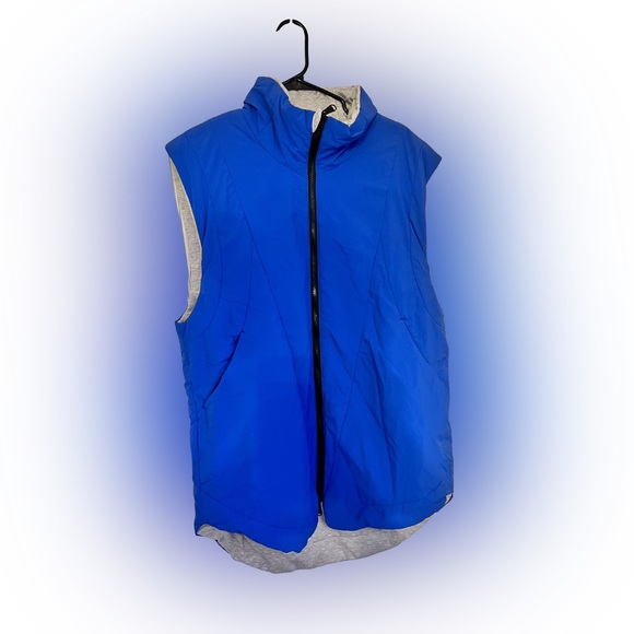 NWT Free People Movement Slalom Vest
Stellar Blue
Large - Picture 3 of 4